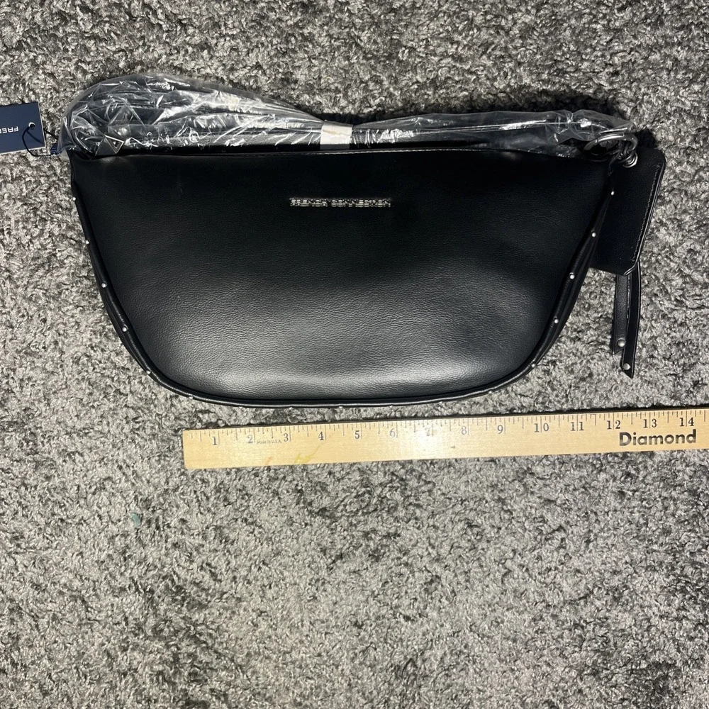 French connection Clara texture tag Crossbody studded black New NWT $98 Y2K Size